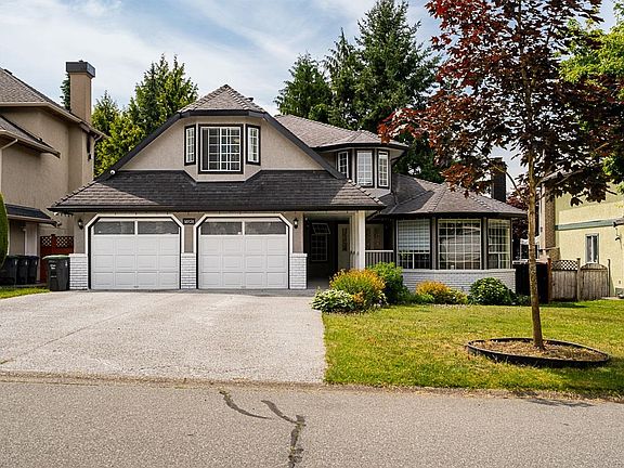3rd image of 14926 83a Ave