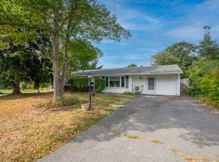 4 Dodge Rd, Brockton, MA 02302