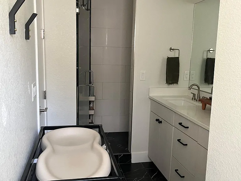 3411 N Albion St #3-1 — Photo 10