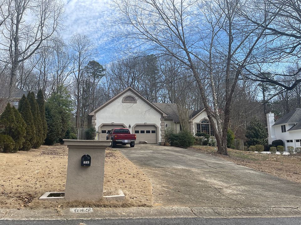 1st image of 645 Laurel Wood Dr