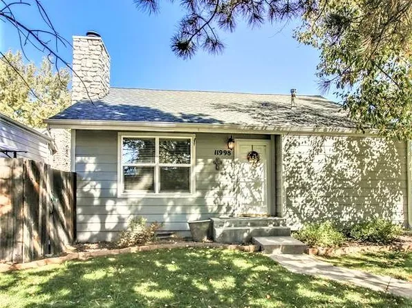 11998 E Cornell Cir, Aurora, CO 80014