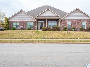 216 Pebble Creek Dr SW, Madison, AL 35756
