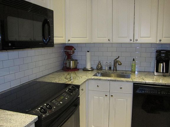 3rd image of 2001 Hamilton St APT 727