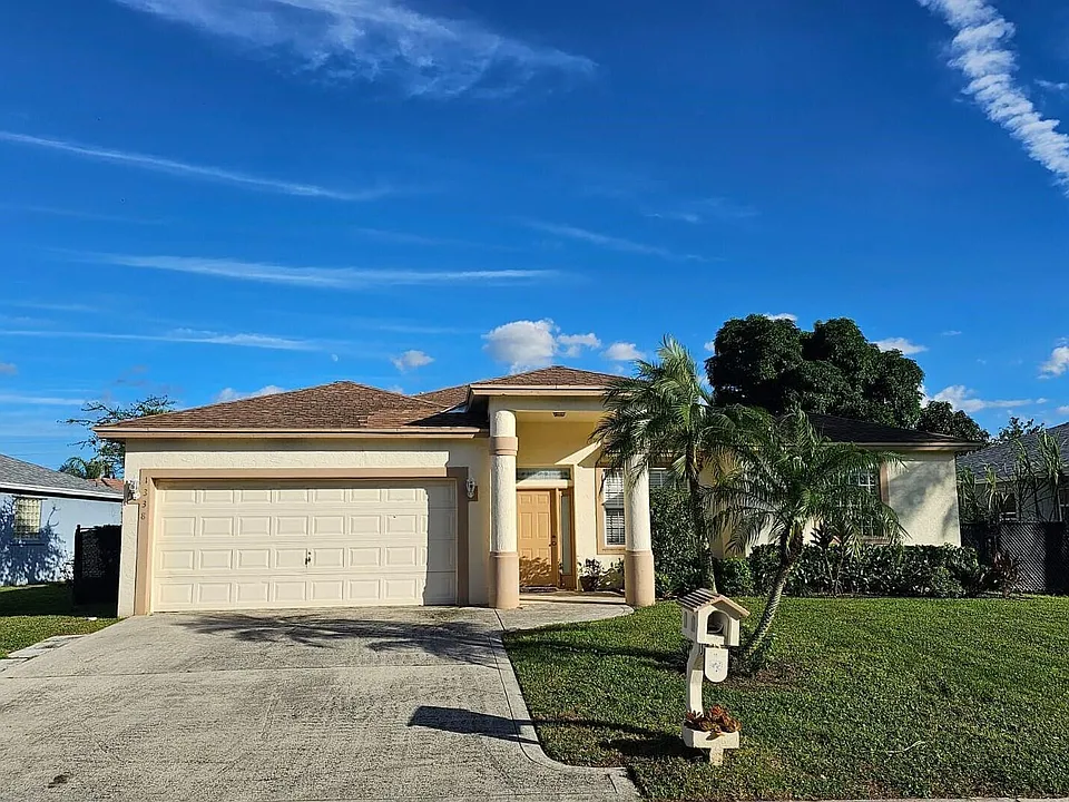 1338 Cape May Ln