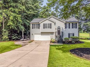 442 Stillwater Dr, Bethlehem, GA 30620