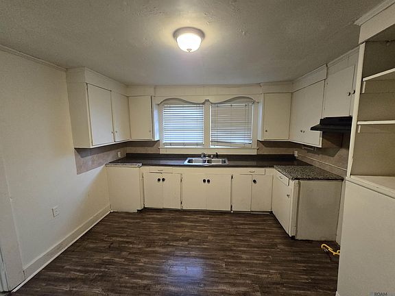 5th image of 1704 Braddock St