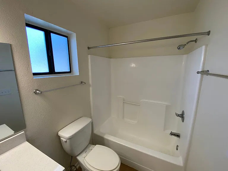 Shadowbrook Apartments-Scenic Living in Sedona — Photo 35