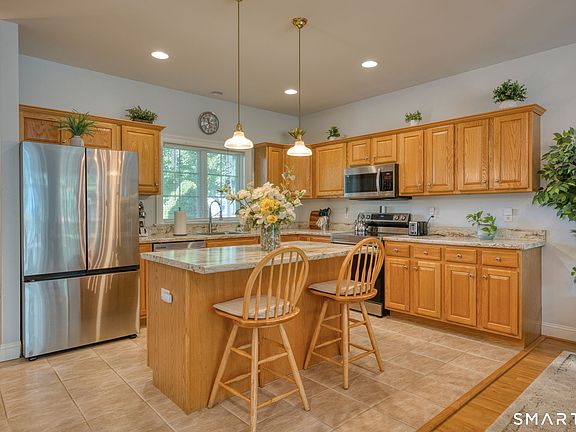 4th image of 79 Buttonwood Road #79