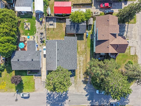 3rd image of 268 Levesque St