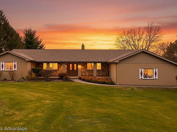 2nd image of 7670 Seven Mile Rd