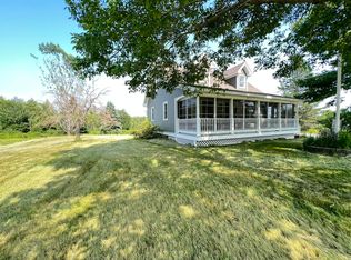 182 Newman St, Winter Harbor, ME 04693