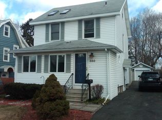 350 Willumae Dr, Syracuse, NY 13208