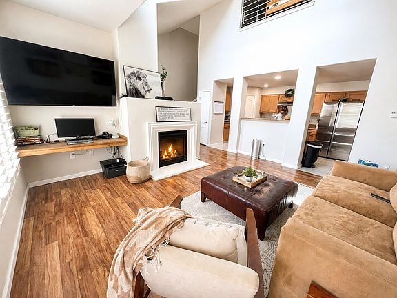 3rd image of 1414 Vessona Cir