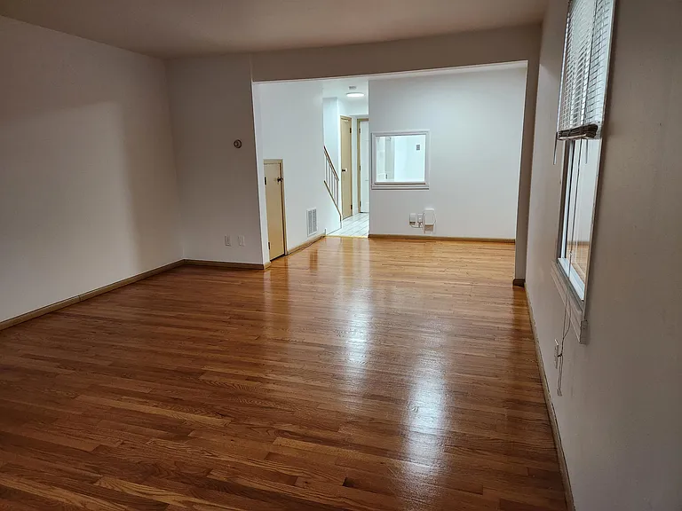 342 Fairmont Ave — Photo 62
