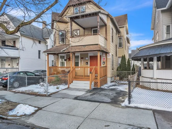 490 Chestnut St, Springfield, MA 01107