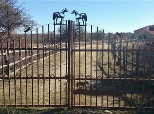 636 Salt Creek Rd, Springtown, TX 76082