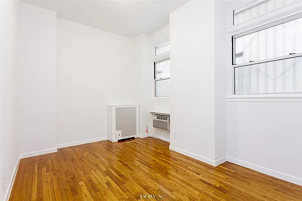 Rented by Compass | media 5