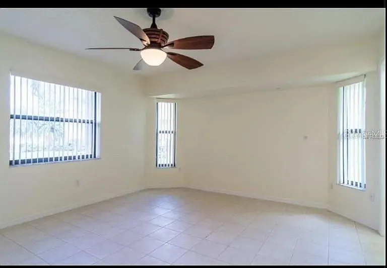 25230 Campos Dr — Photo 7