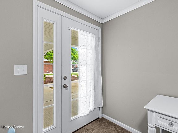 4th image of 7320 Fox Hollow Way
