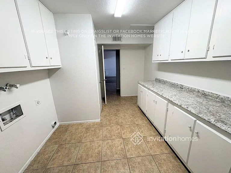 4507 W Gardenia Ave — Photo 19