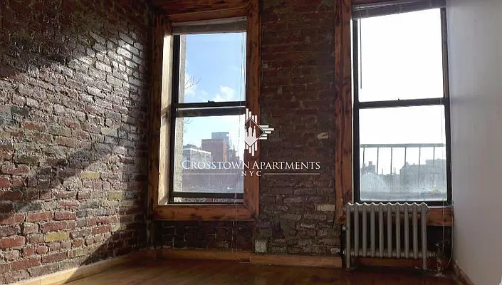 Rented by Crosstown Apartments NYC | media 39