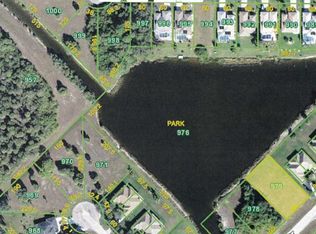 484 Sweetwater Dr, Rotonda West, FL 33947