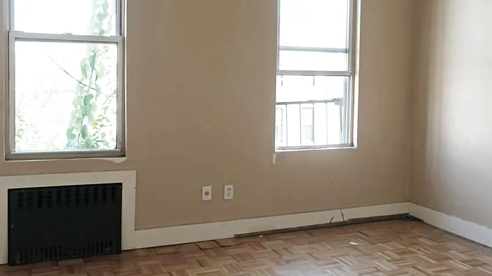 Rented by Nooklyn NYC LLC | media 25