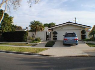 11462 Harrisburg Rd, Los Alamitos, CA 90720