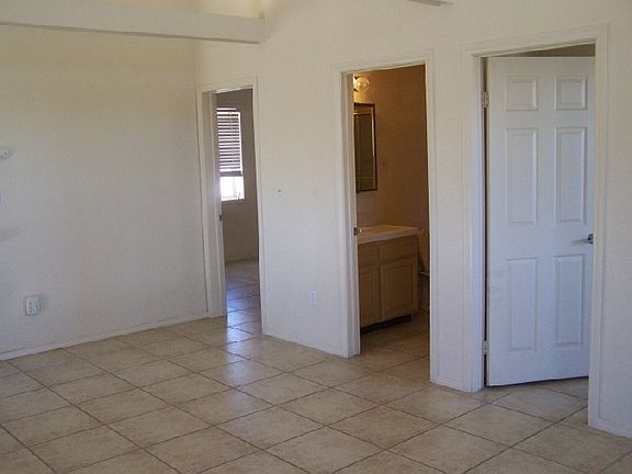 2nd image of 71689 Juanita Dr