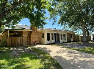 7000 Melrose Dr, Biloxi, MS 39532
