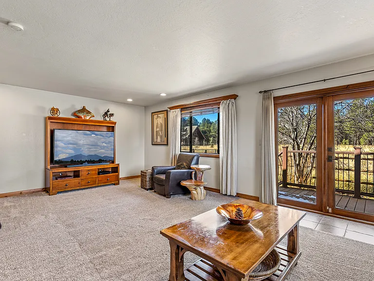 8950 W Antoinette Way — Photo 59