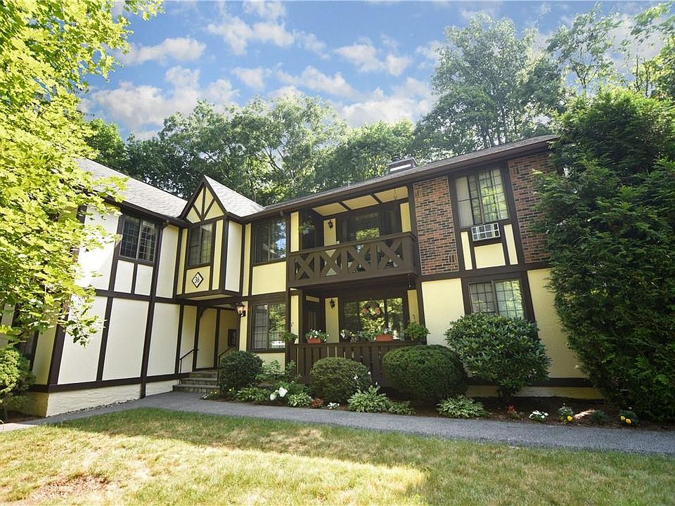 1st image of 36 Foxwood Drive #2
