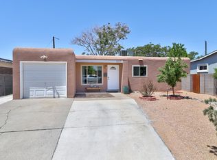 1007 Grace St NE, Albuquerque, NM 87112