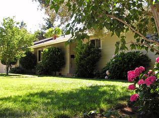 920 Live Oak Ave, Ukiah, CA 95482