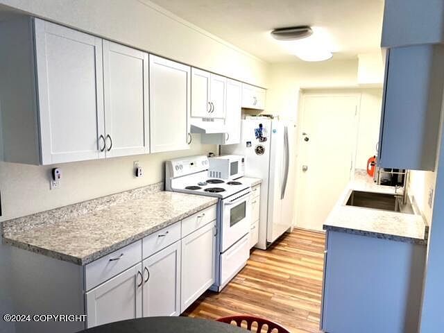 2nd image of 100 Kenai St #305