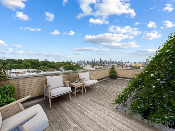 240 Kingsland Avenue image 1 of 12