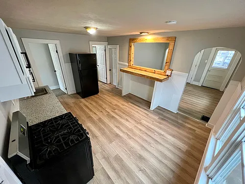807 Avery Ave #2 Photo 1