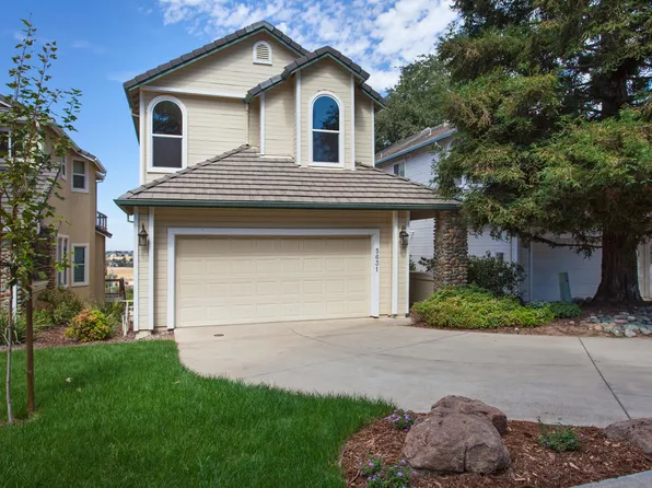 5631 Grand View Ct, Rocklin, CA 95765