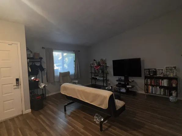 9388 Big Horn Way, Sacramento, CA 95827