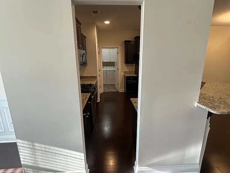 1189 Parish Way — Photo 12