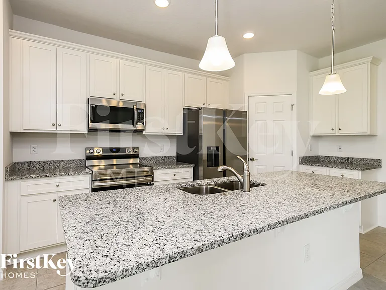 1140 Spokane Point — Photo 8
