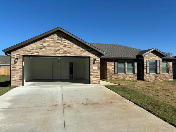 2465 E Timber Oak Street, Republic, MO 65738