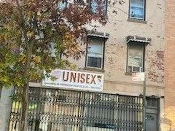 133 Manhattan Avenue, Brooklyn, NY 11206