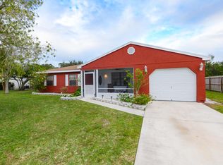 1431 SE Belcrest St, Port Saint Lucie, FL 34952