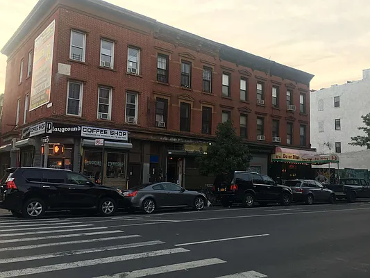 Rented by Nooklyn NYC LLC | media 65