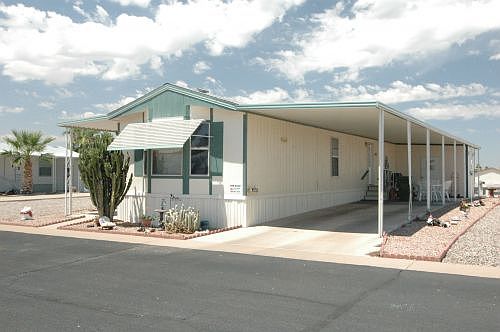 Furnished, Immaculate, Front-Kitchen Home with Superstition Mountain Views