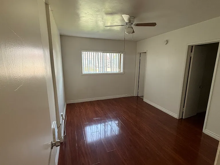 141 N Lewis St #2 — Photo 10