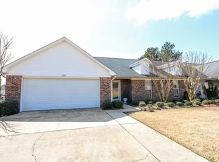 1231 Avon Lea Way, Tupelo, MS 38801