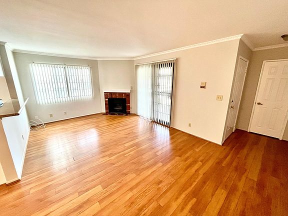 3rd image of 625 E Palm Ave #204