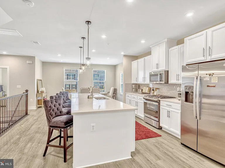 1669 Dunnington Pl — Photo 43